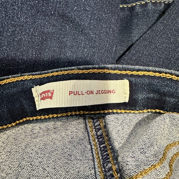 Girl’s Levi’s Jegging, Size 6 - Picture 4 of 4